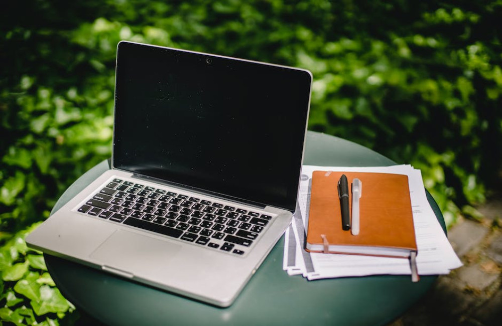 De voor- en nadelen van een kleine laptop